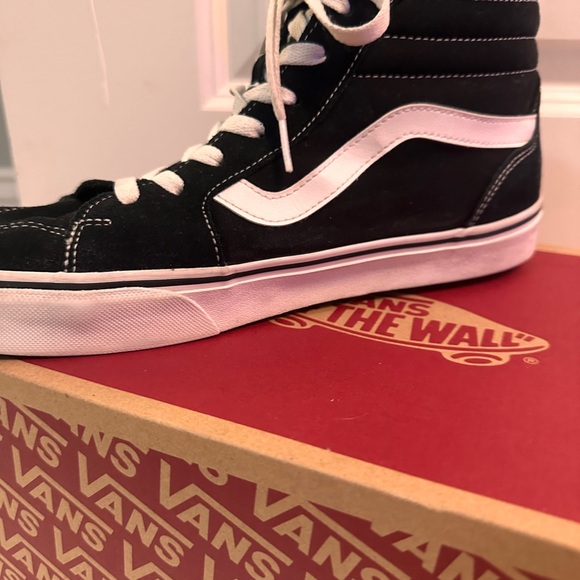 Vans Men's Black High-Top Sneakers - Picture 3 of 13